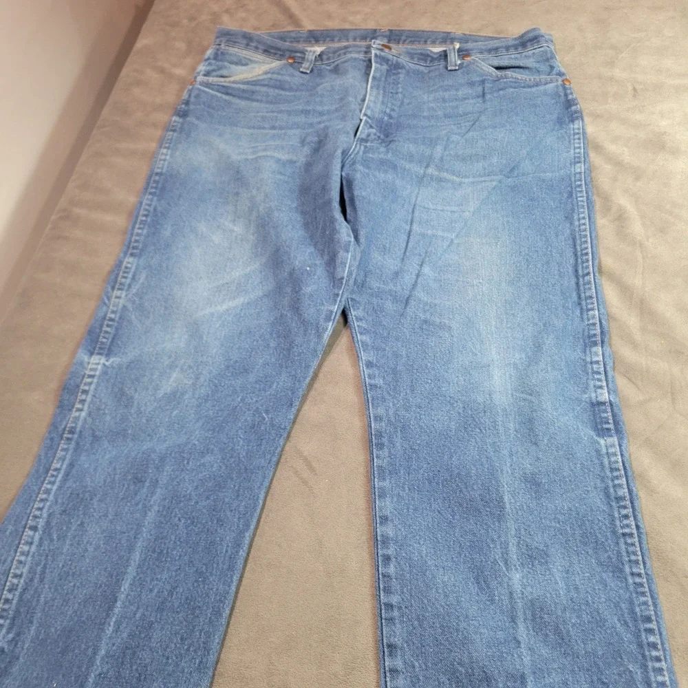Wrangler Mens Cowboy Cut Straight Leg Jeans Blue Medium Wash 40x32 Vintage Style